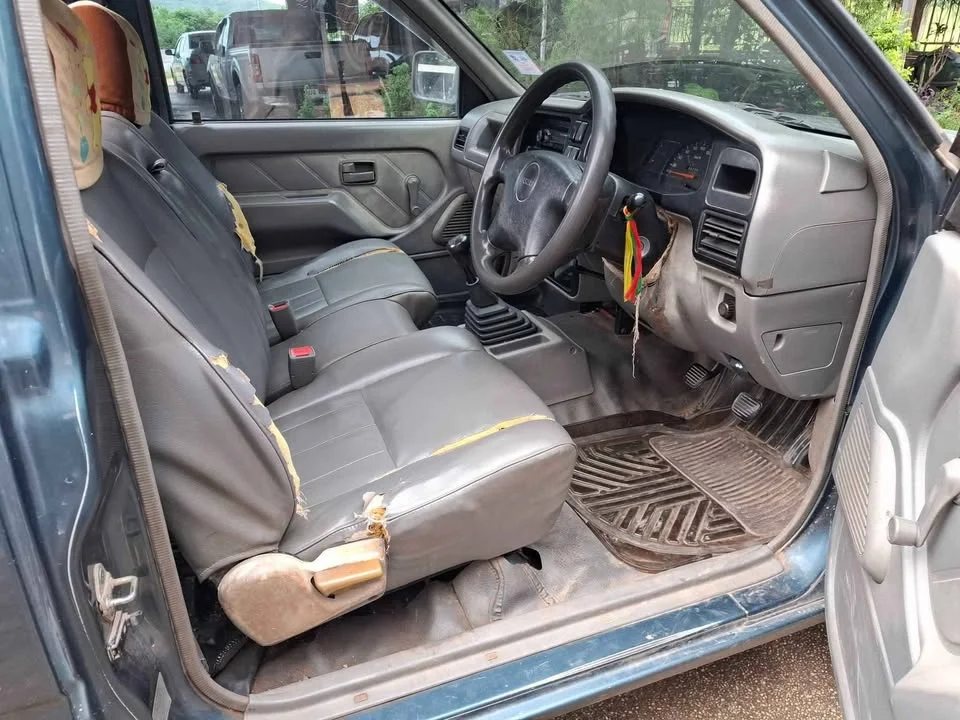1998 Isuzu Faster Dragon Eyes III 2