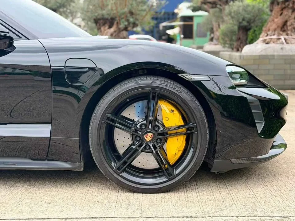 2021 Porsche Taycan 9J1 2