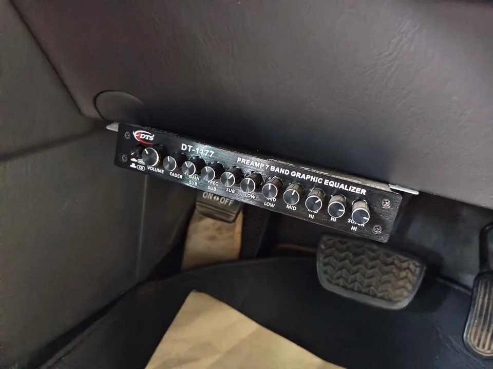 2001 Toyota Harrier I 2