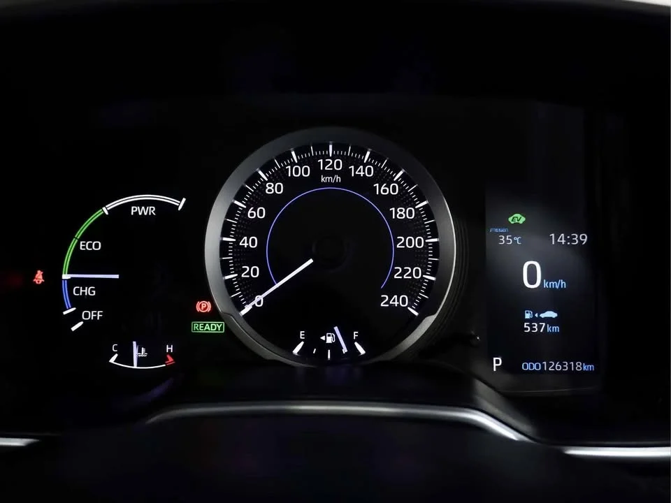 2020 Toyota Corolla Altis XII (E210) 3