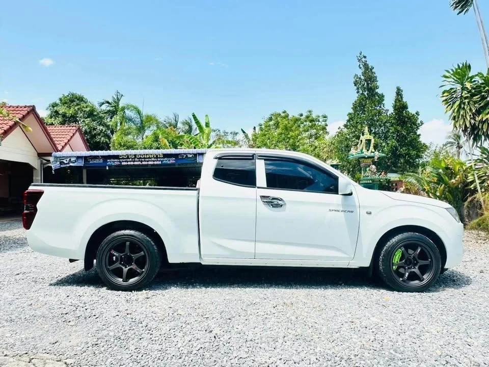2022 Isuzu D-Max III (RG) 2