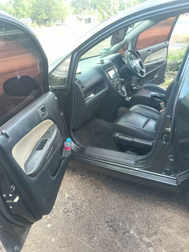2003 Honda Stream I 2