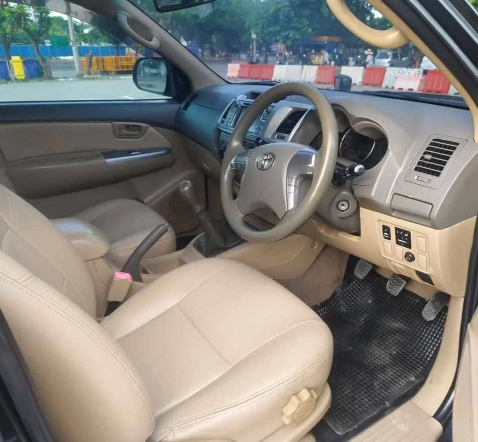 2012 Toyota Hilux VII 3