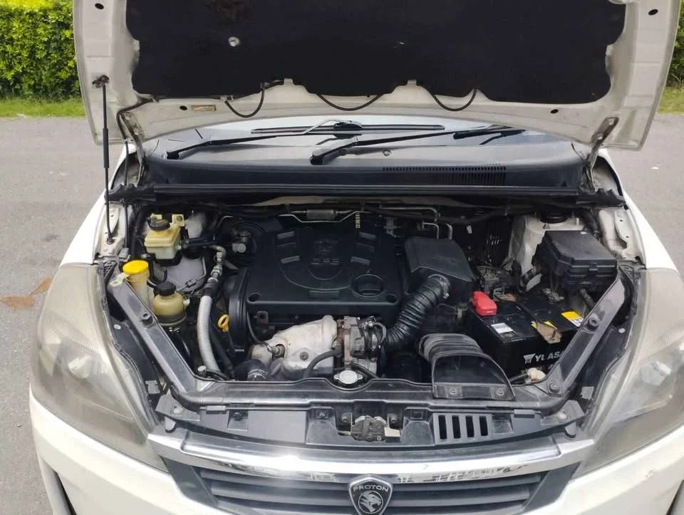 2013 Proton Exora 2