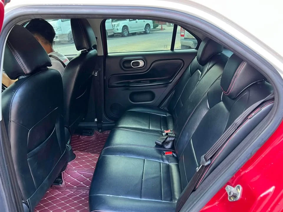 2016 MG 3 II 3