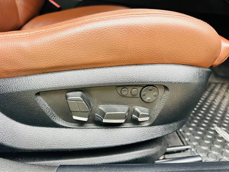 2012 BMW 5er F10, F11, F18 3