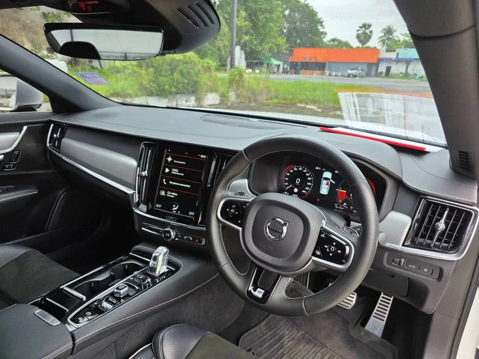 2019 Volvo S90 II 2
