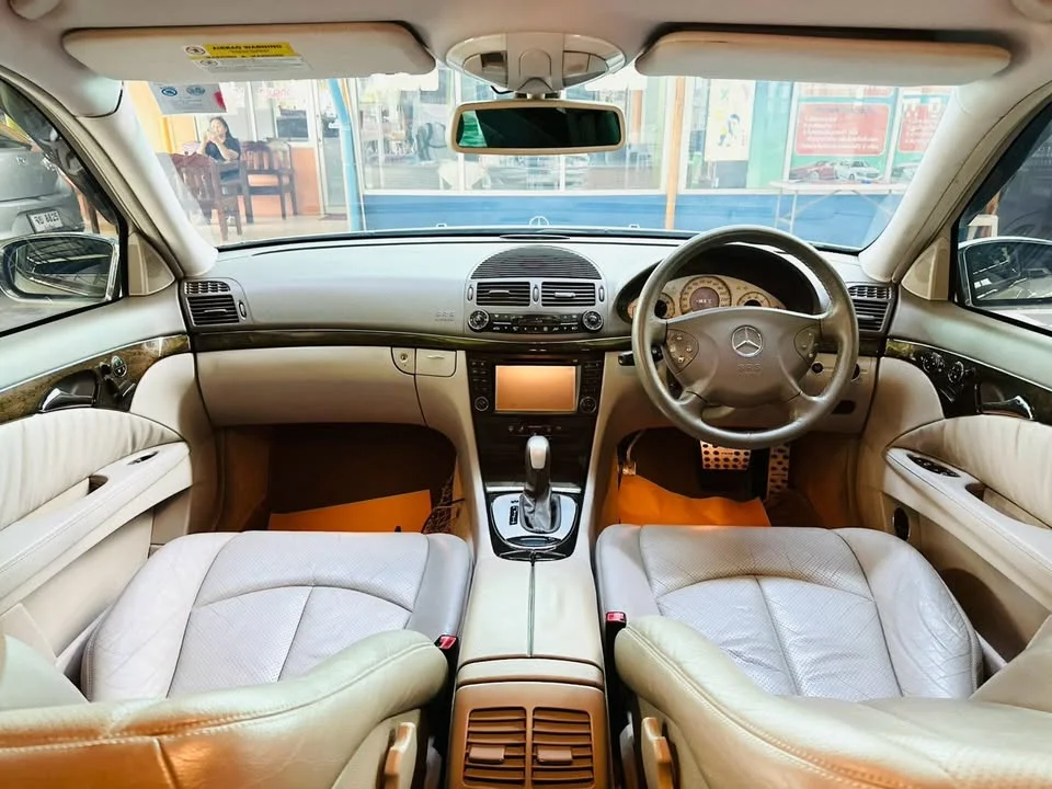 2004 Benz E-Class W211 3