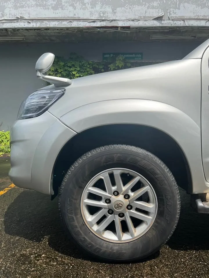 2014 Toyota Hilux VII 2