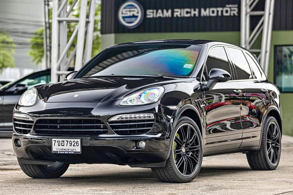 2010 Porsche Cayenne II 3