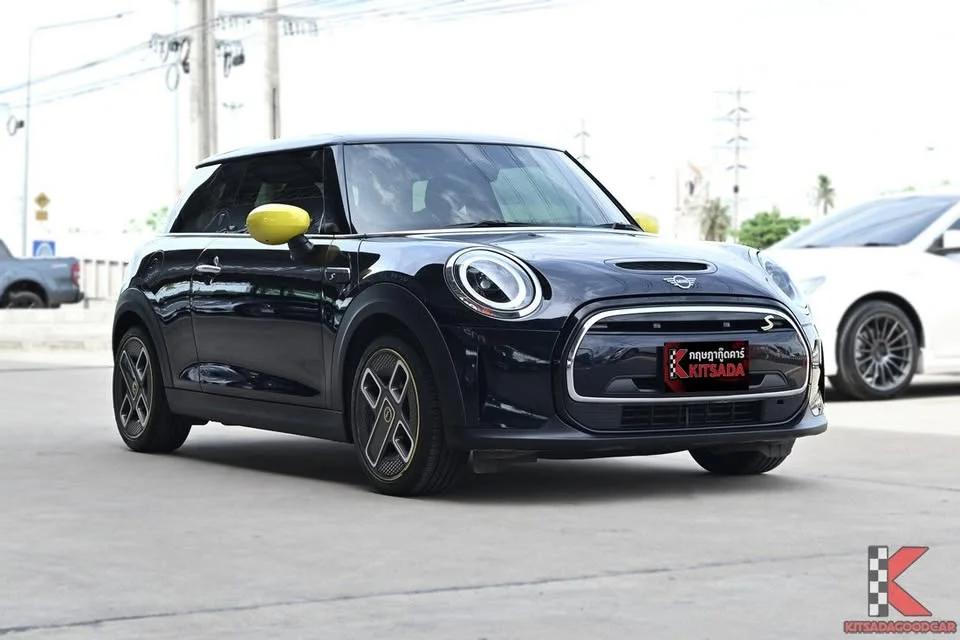 2022 Mini Hatch  III 2