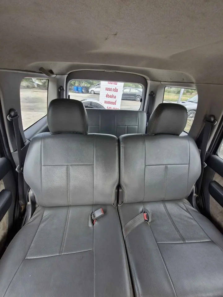 2005 Ford Everest I 3