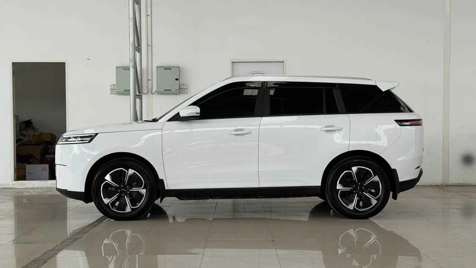 2025 Land Rover Range Rover Sport III 2