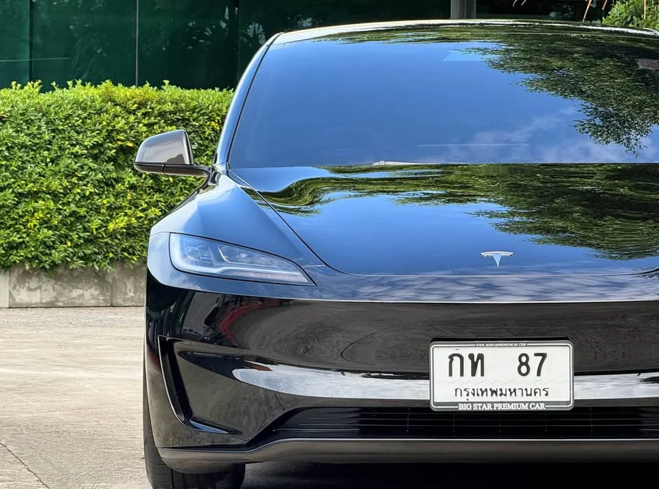 2024 Tesla Model 3 3