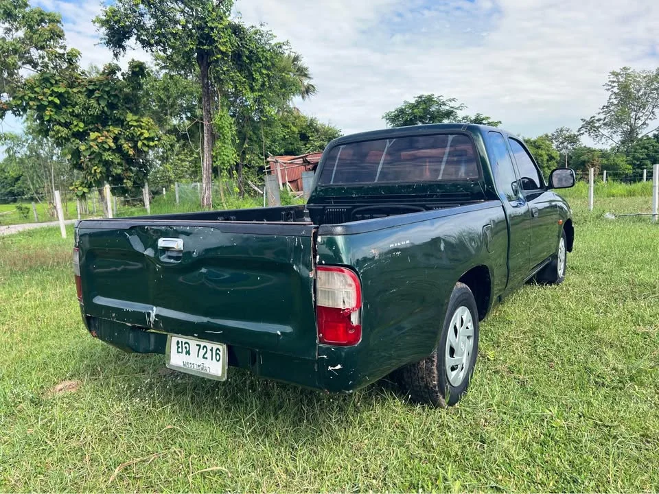 2004 Toyota Hilux Tiger VI 3