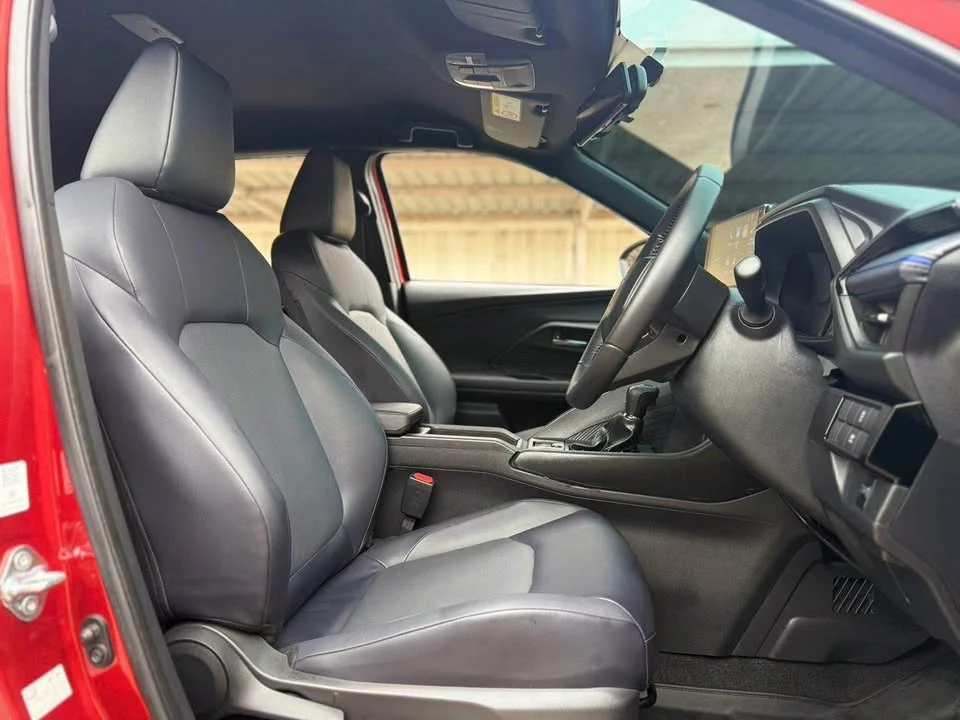 2024 Toyota Yaris Cross AC200 3