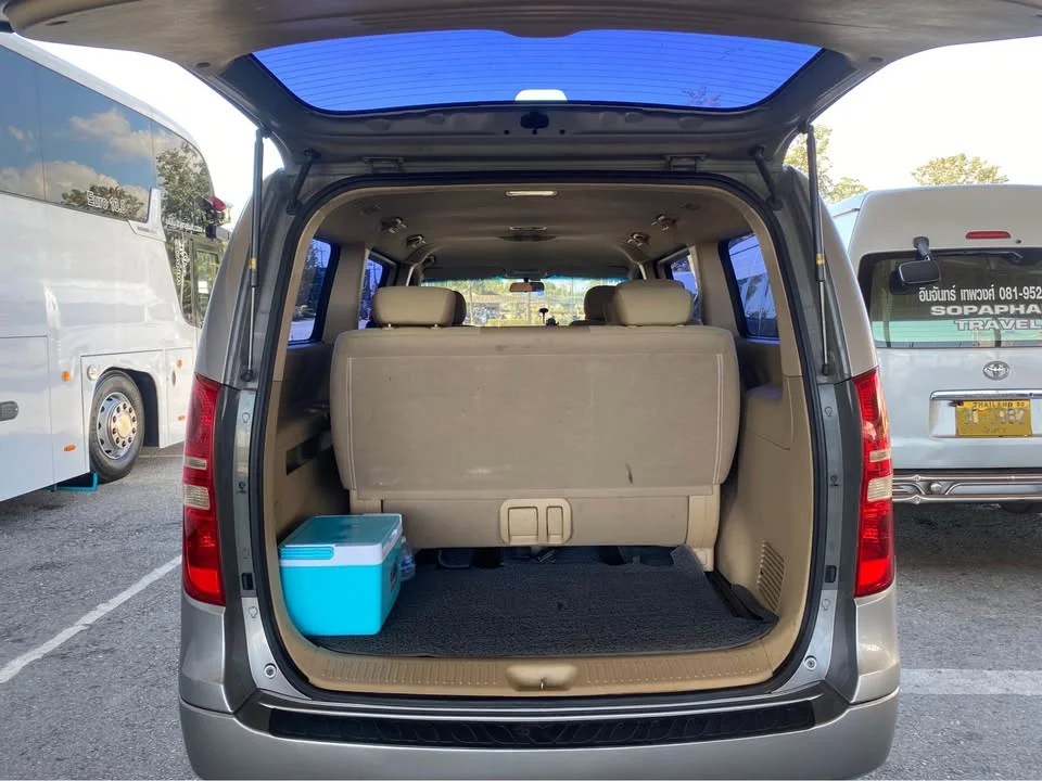2011 Hyundai H-1 II 3