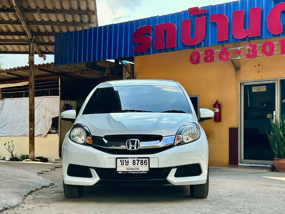 2017 Honda Mobilio II 2