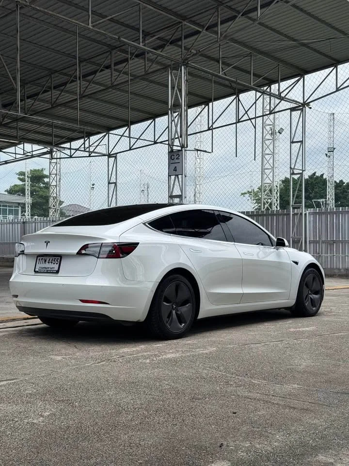 2020 Tesla Model 3 2