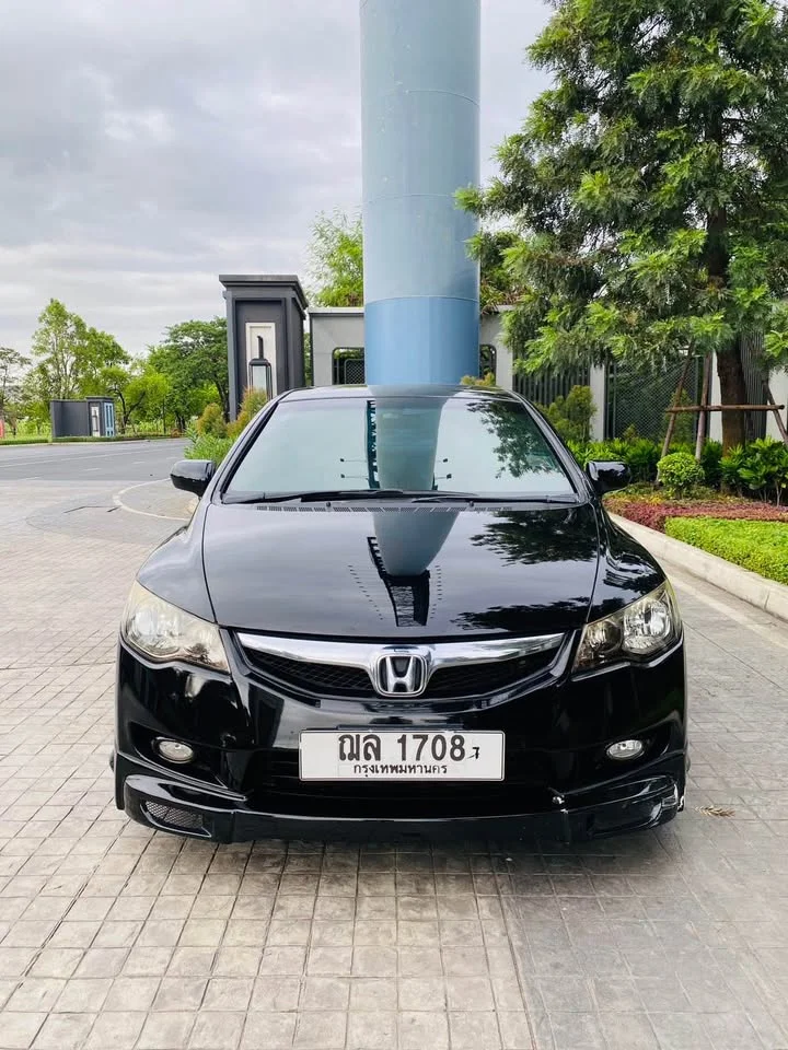 2009 Honda Civic VIII 3
