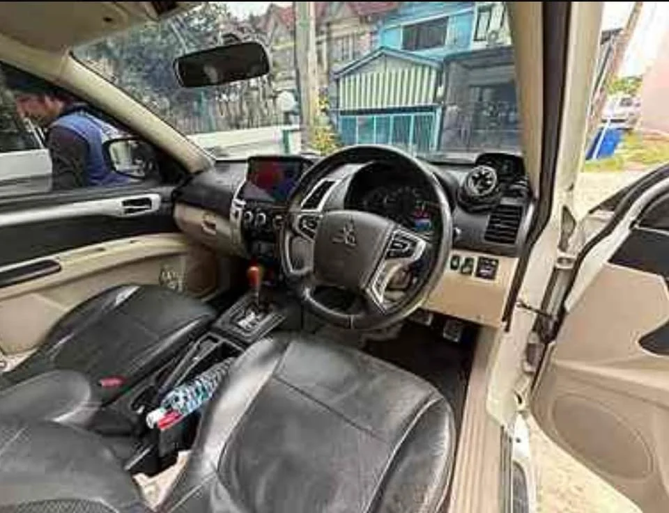2012 Mitsubishi Pajero Sport II 3