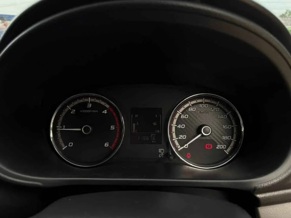 2018 Mitsubishi Triton V 2