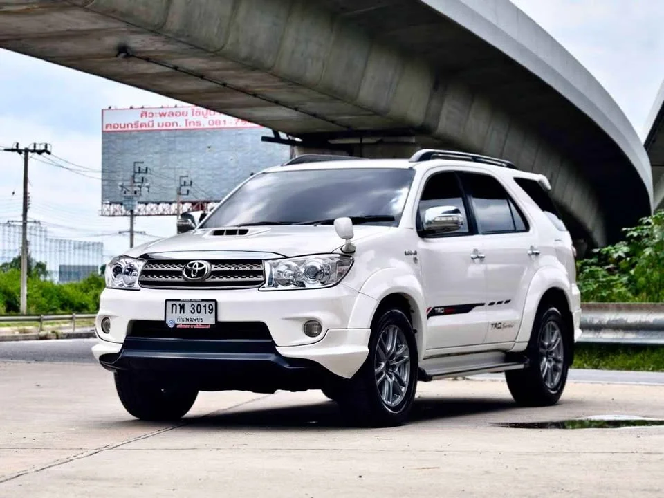 2009 Toyota Fortuner I 2