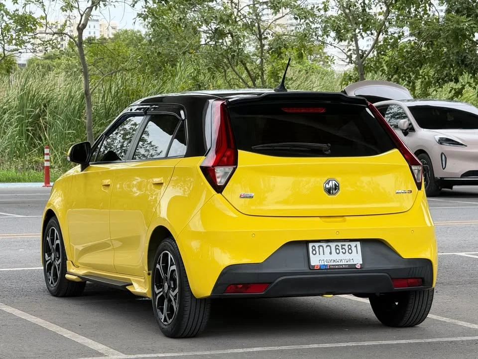 2019 MG 3 II 3