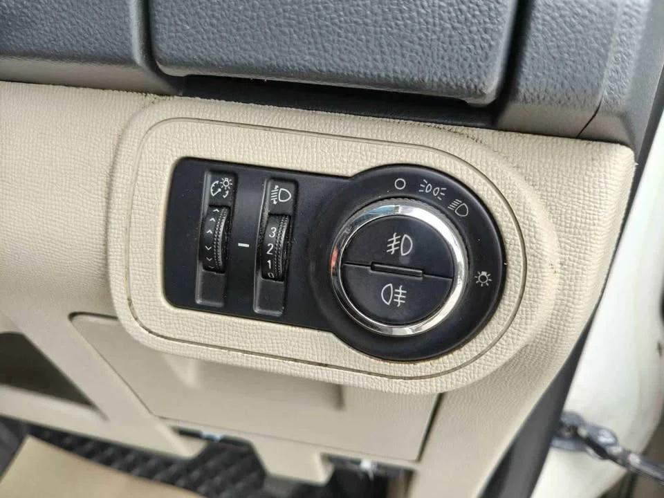 2013 Chevrolet TrailBlazer II 2
