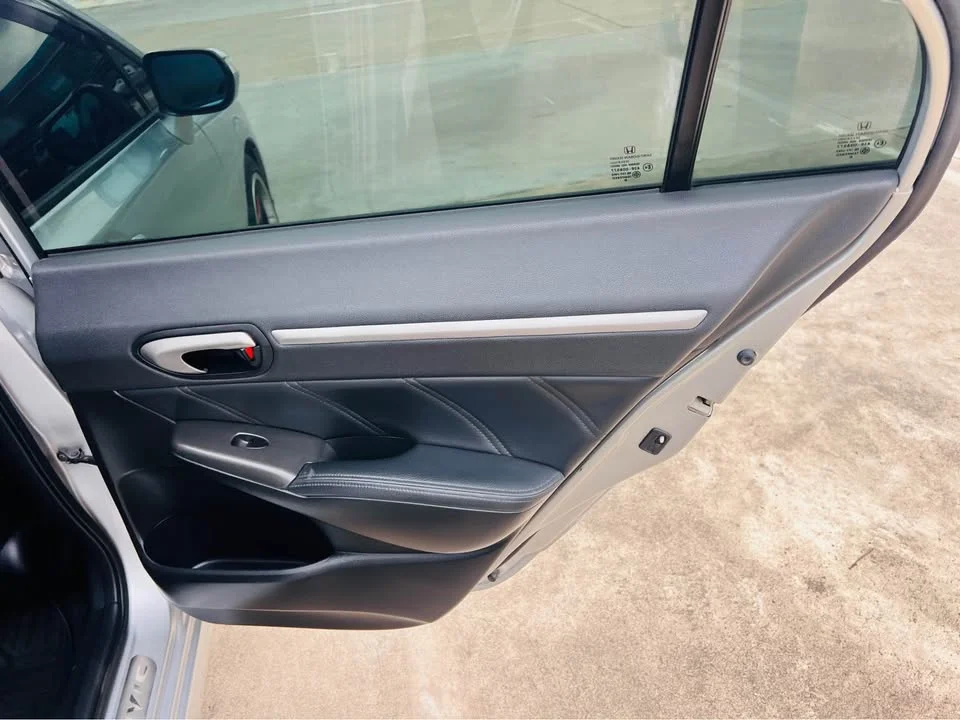 2010 Honda Civic VIII 2