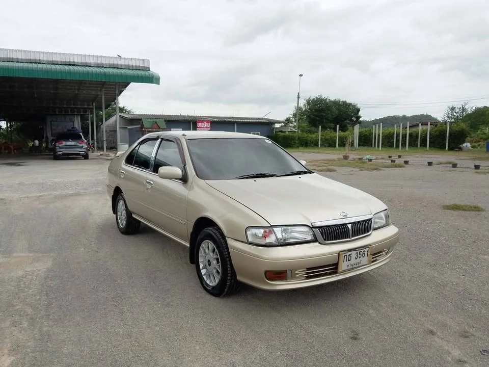 1999 Nissan Sunny IV 2