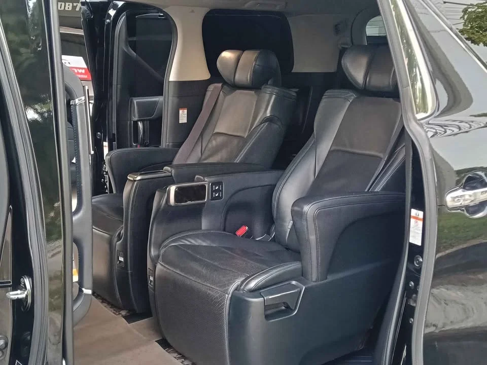 2015 Toyota Alphard, Vellfire III (AH30) 3