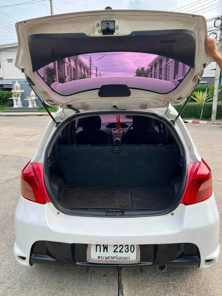 2008 Toyota Yaris II 3