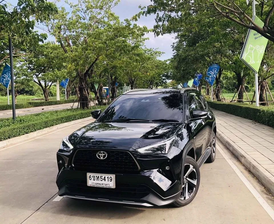 2022 Toyota Yaris Cross AC200 2