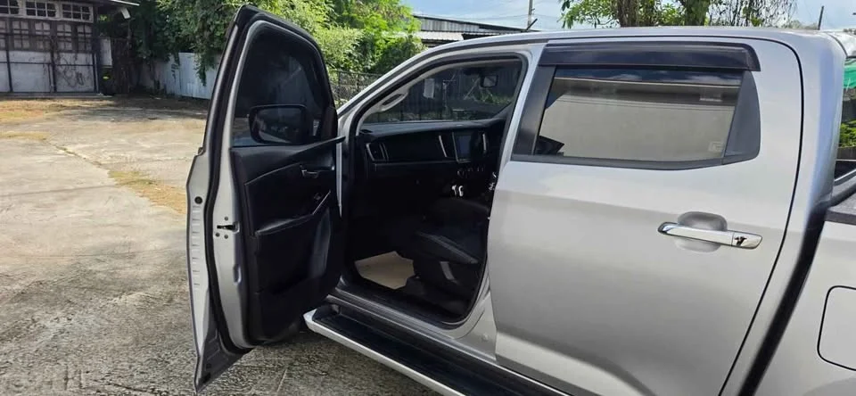 2021 Mazda BT-Series III 2