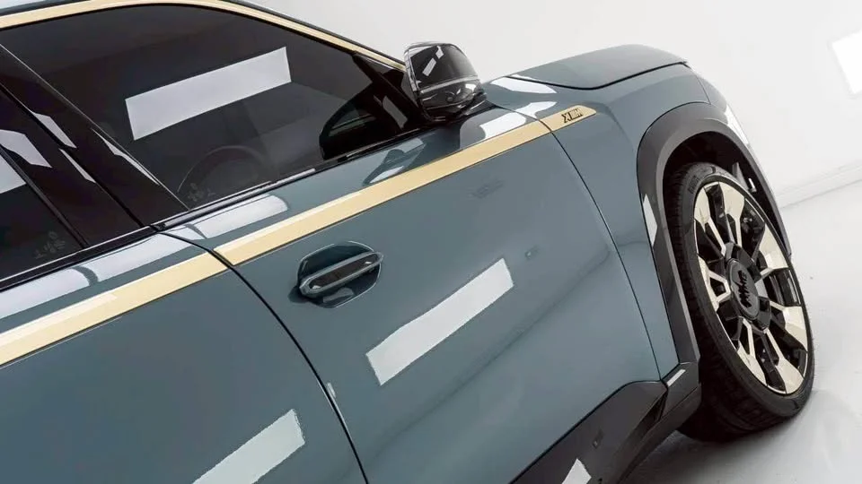 2023 BMW XM G09 2