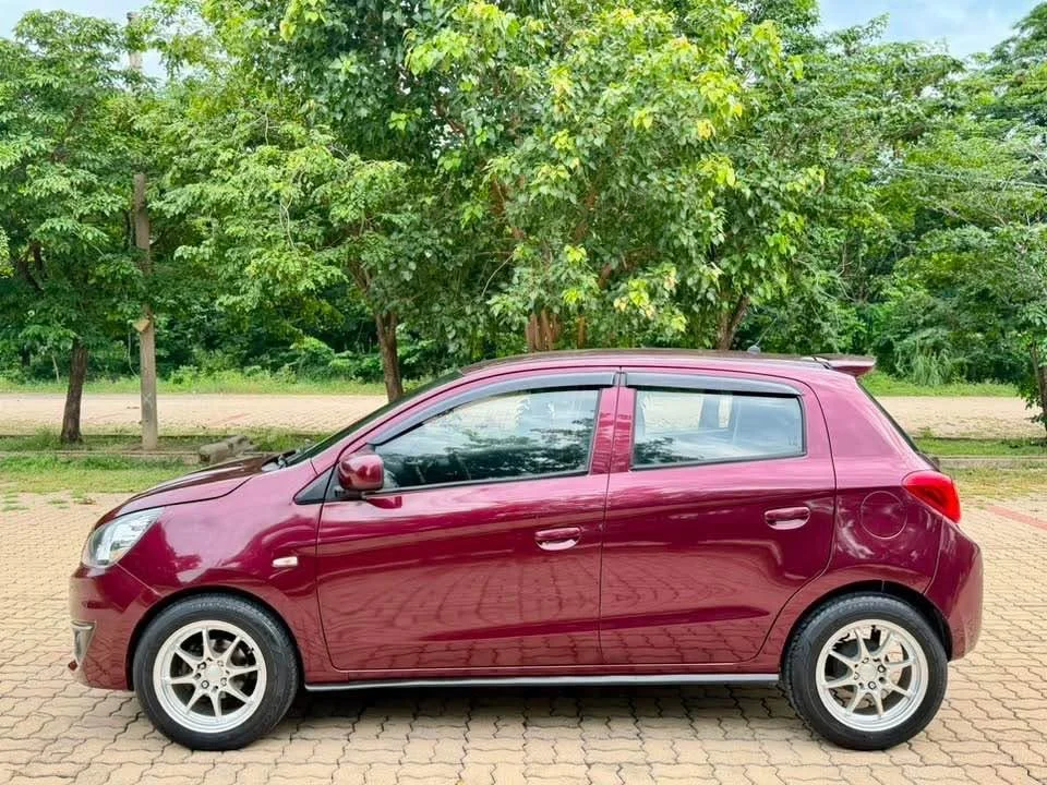 2016 Mitsubishi Mirage VI 3