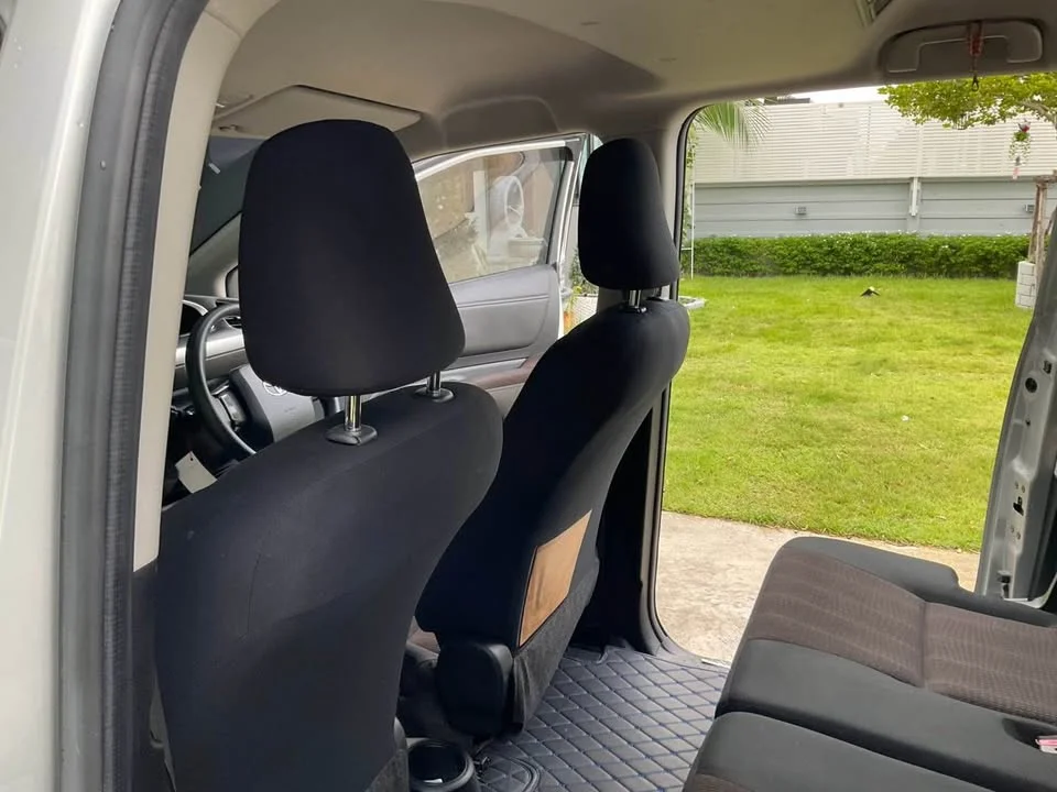 2017 Toyota Sienta II 3