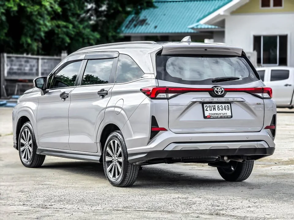 2022 Toyota Veloz III 3