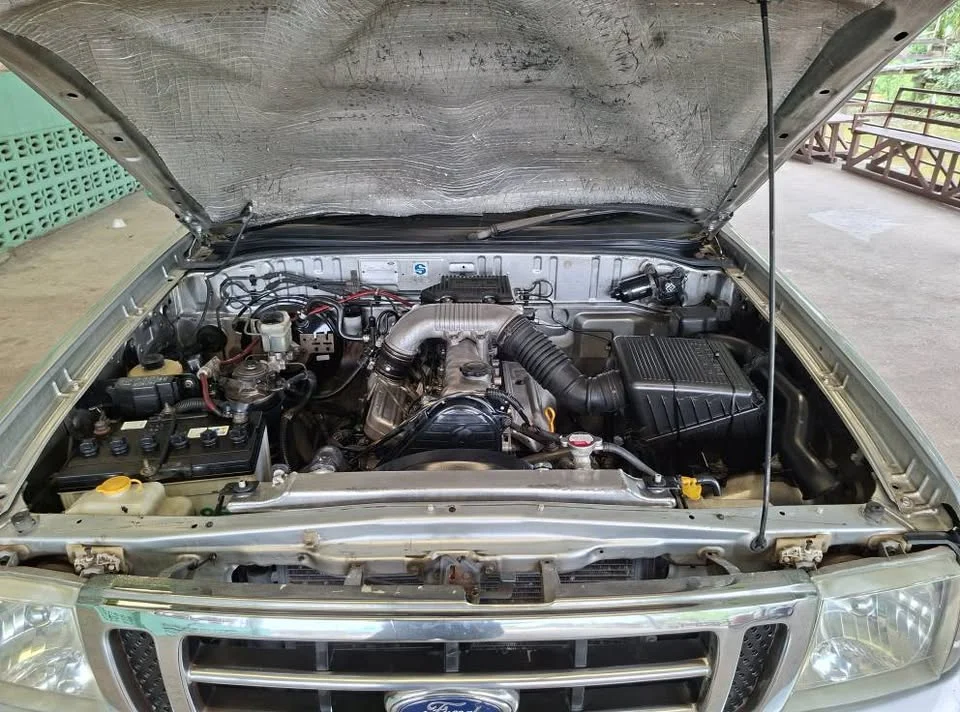 2006 Mazda 2500 Fighter V 3