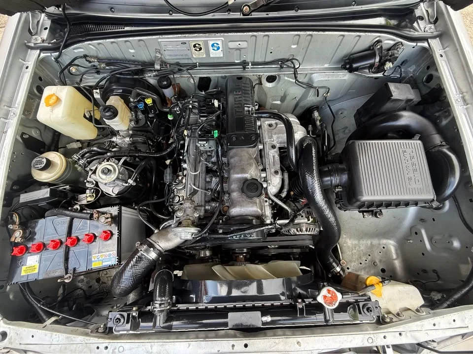 2002 Mazda 2500 Fighter V 3