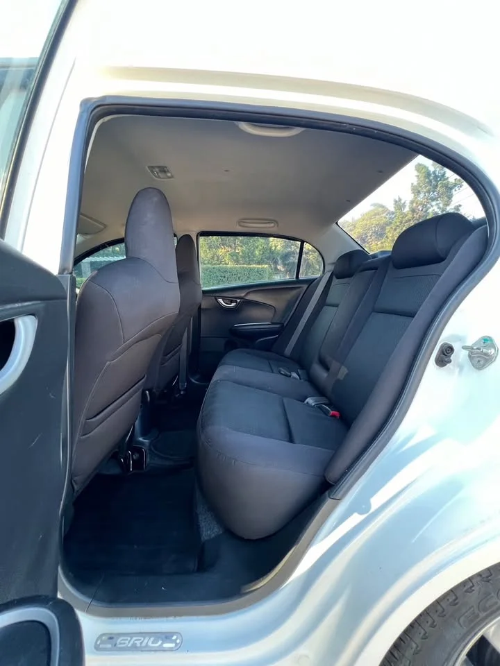 2017 Honda Brio Amaze I 3