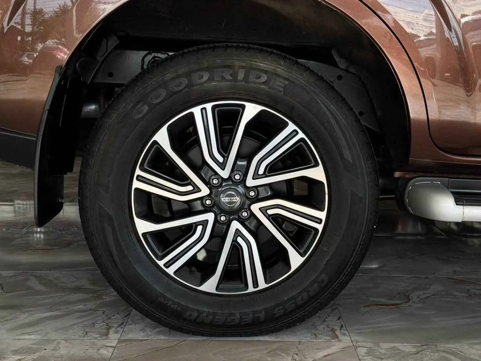 2018 Nissan Terra 3