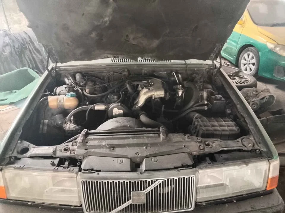 1992 Volvo 900 Series 3