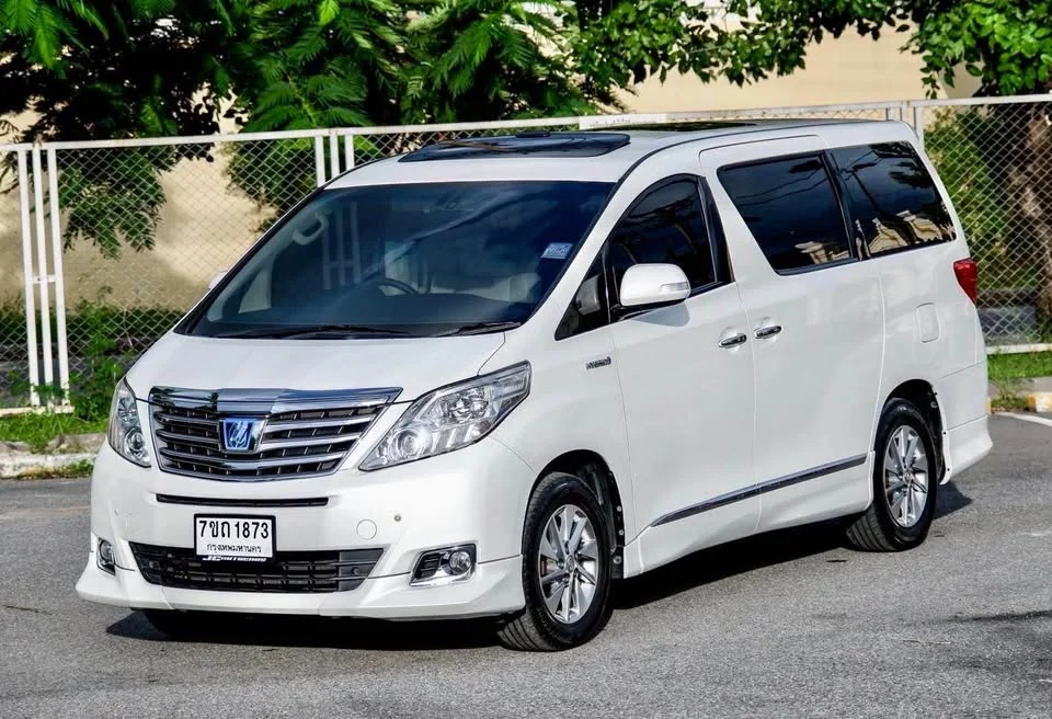 2013 Toyota Alphard, Vellfire II (AH20) 3