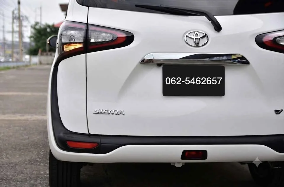 2018 Toyota Sienta II 3