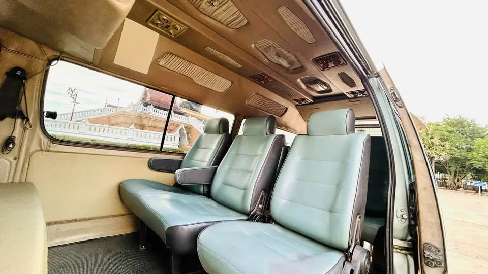 2001 Toyota Commuter IV (H100) 2