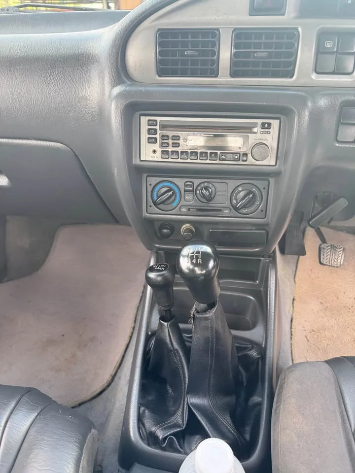 2004 Mazda 2500 Fighter V 3
