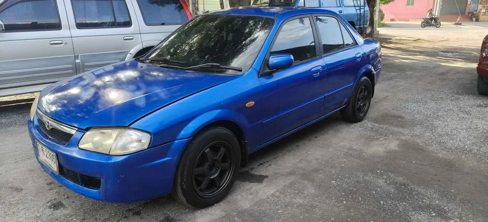 2001 Mazda 323 VIII 2