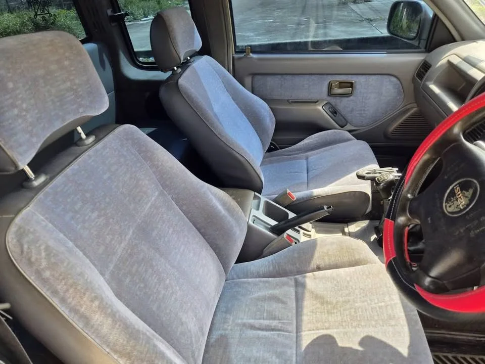 2001 Isuzu Faster Dragon Eyes III 2